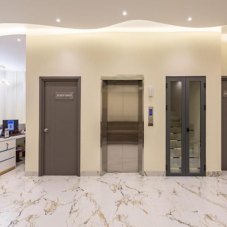 V'Luna Hotel - Managed By Thm Can Tho Εξωτερικό φωτογραφία