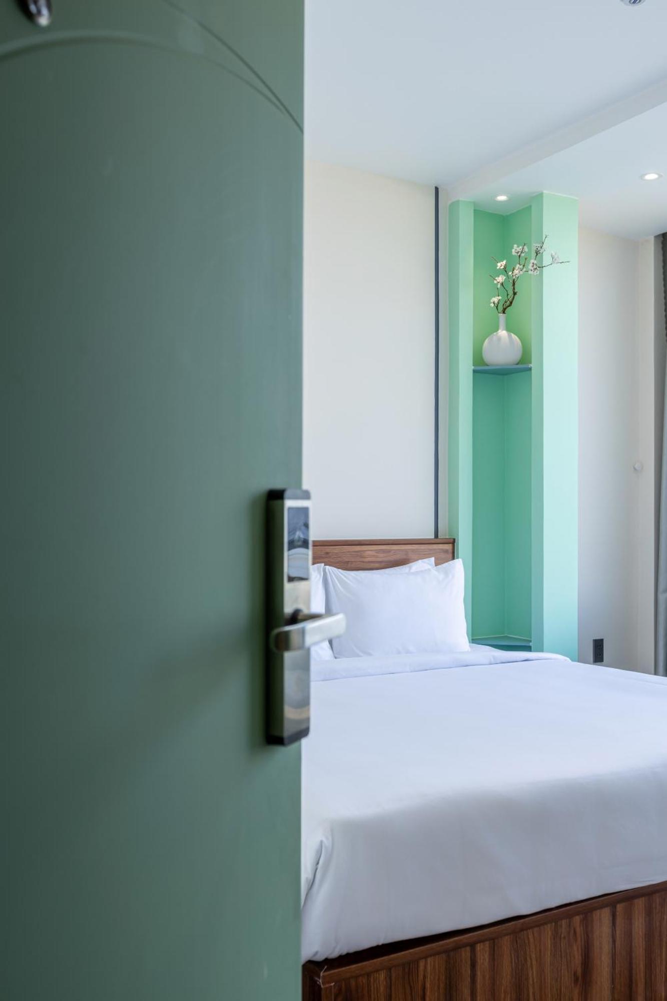 V'Luna Hotel - Managed By Thm Can Tho Εξωτερικό φωτογραφία