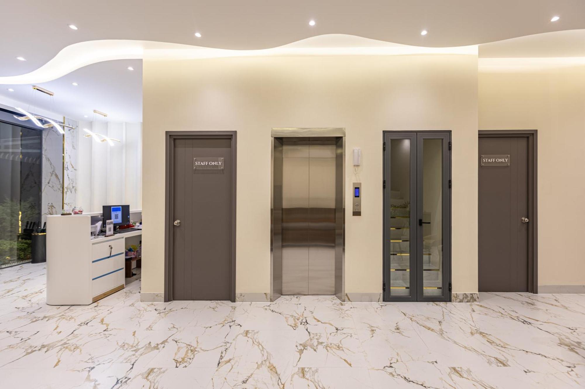 V'Luna Hotel - Managed By Thm Can Tho Εξωτερικό φωτογραφία