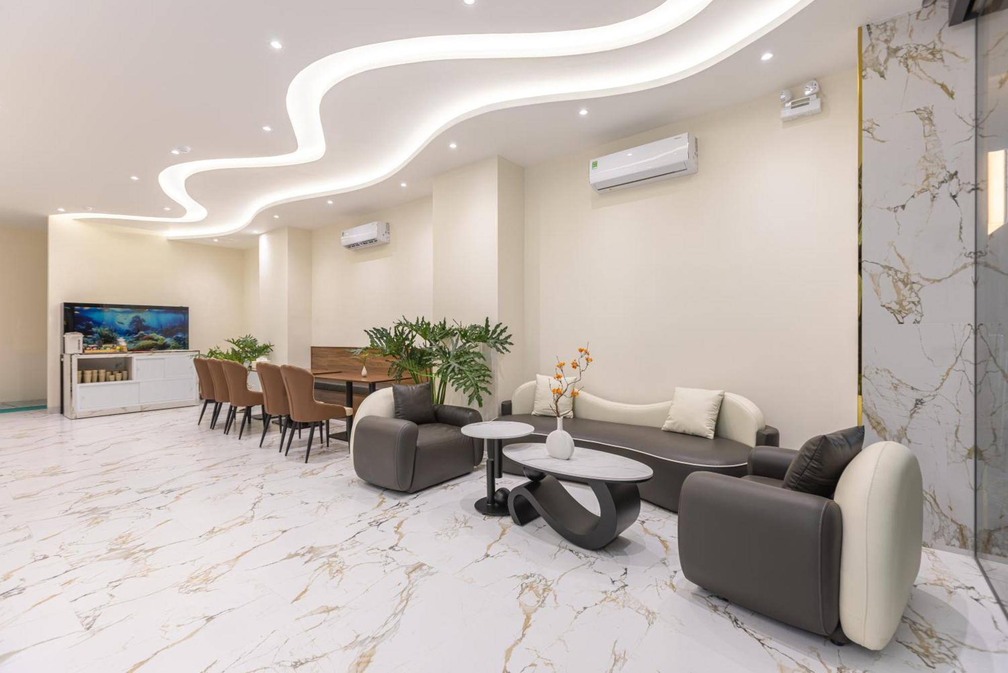 V'Luna Hotel - Managed By Thm Can Tho Εξωτερικό φωτογραφία
