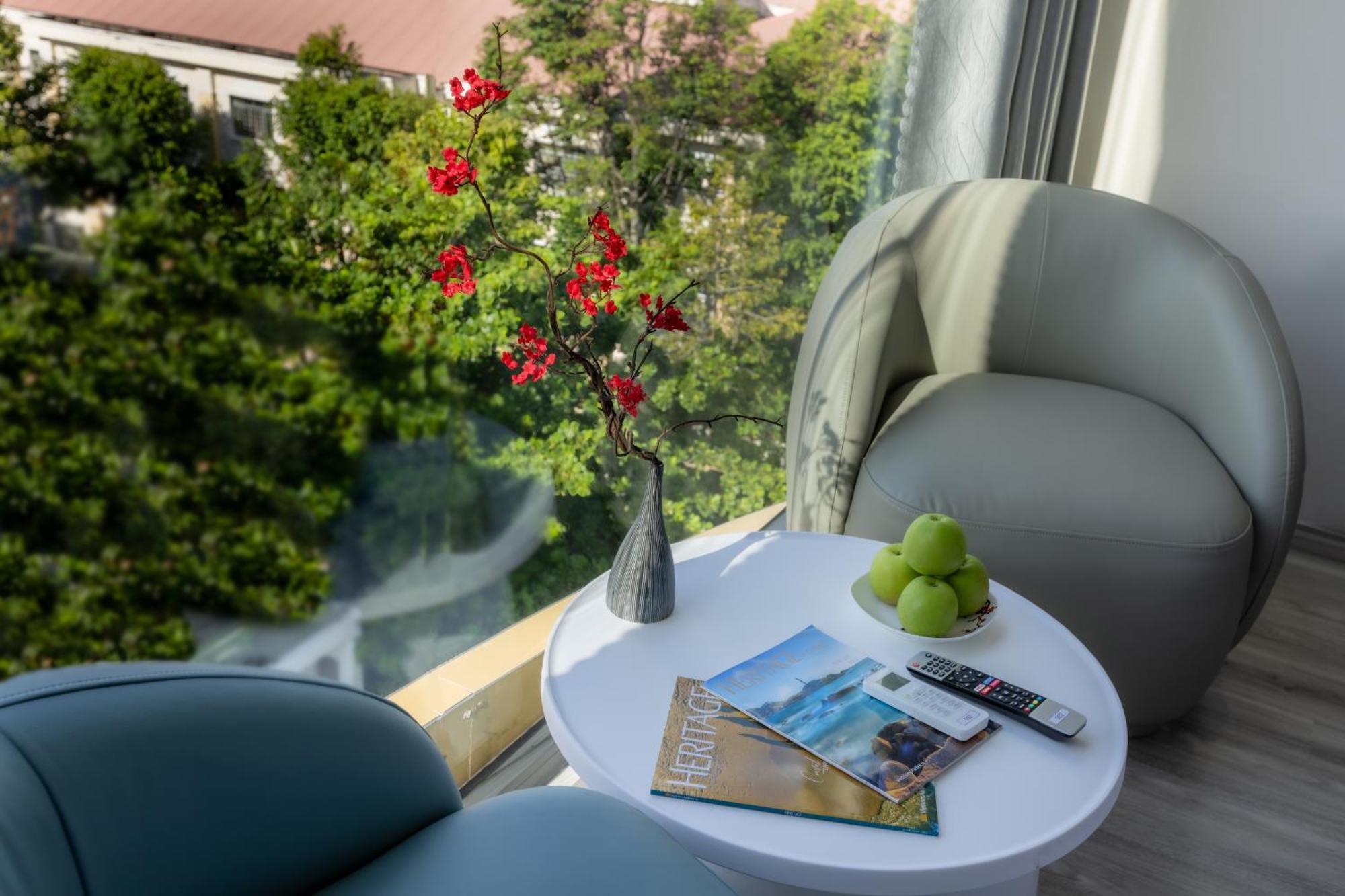 V'Luna Hotel - Managed By Thm Can Tho Εξωτερικό φωτογραφία